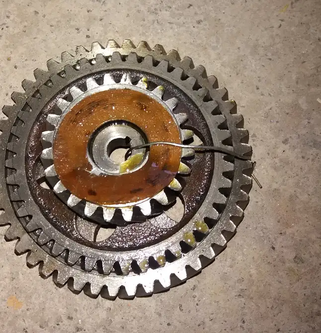 Gear assembly oil pump camshaft MT, K650, MW650, Dnepr