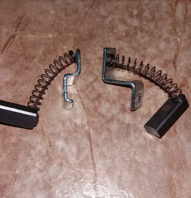 Brush generator G424 for MT, MW650, Dnepr, M67-36, M67, URAL .