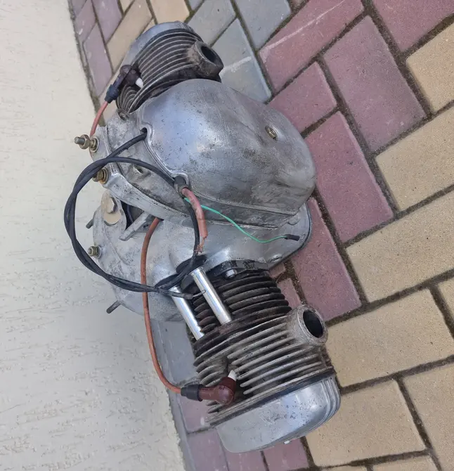 Motor , Engine Motor M52, URAL M61, IMZ 2/1961 year — Photo 1
