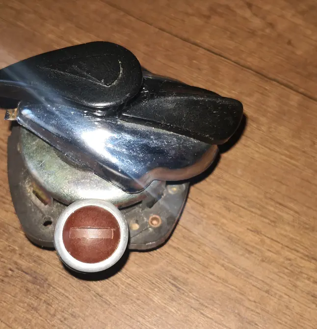 Lock with key cover fuse M72, M75 ,K750, K650, M61, M62, M63, M66 original.