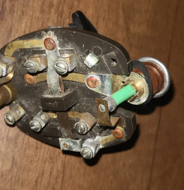Lock with key cover fuse M72, M75 ,K750, K650, M61, M62, M63, M66 original. — Photo 3