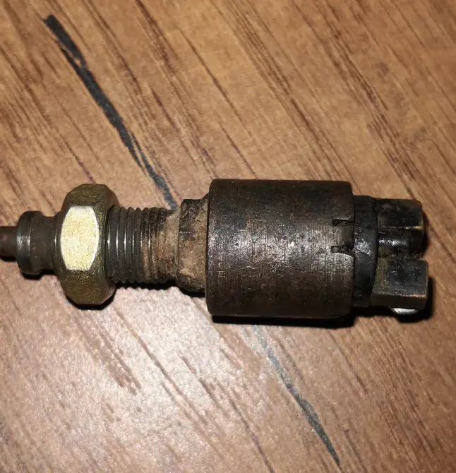 Switch stop light K750, MW750, K650, M63, M66, URAL. — Photo 1