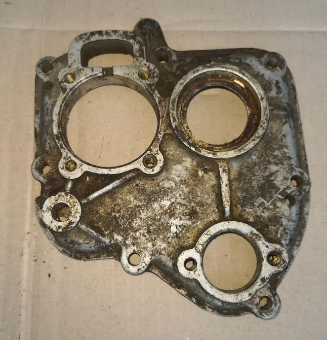 Cover Gearbox M72, K750, K650, MW750, M61, M52.