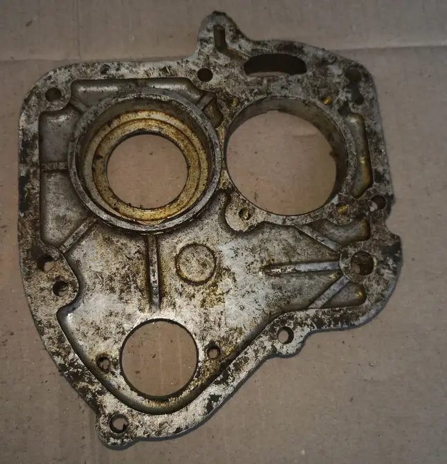 Cover Gearbox M72, K750, K650, MW750, M61, M52. — Photo 1