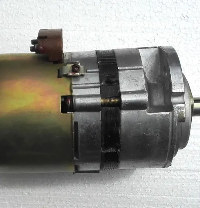 Generator G 424 for Dnepr, MT , M67, M67-36, URAL, IMZ, MW650