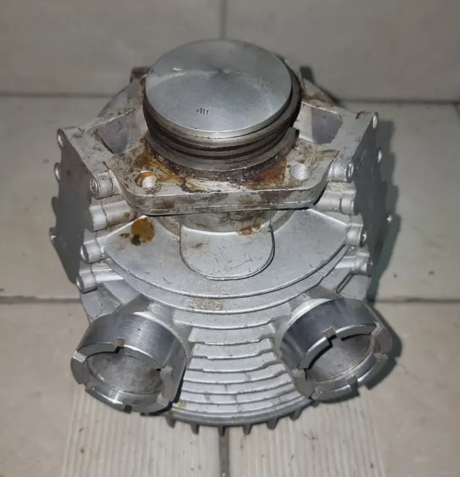 Original Set Cylinder Piston Ring Head 350 Izh 49 Iz 56 Iszh 2 Planet 3 Planeta 4 — Photo 1
