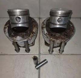 Engine — Photo 7